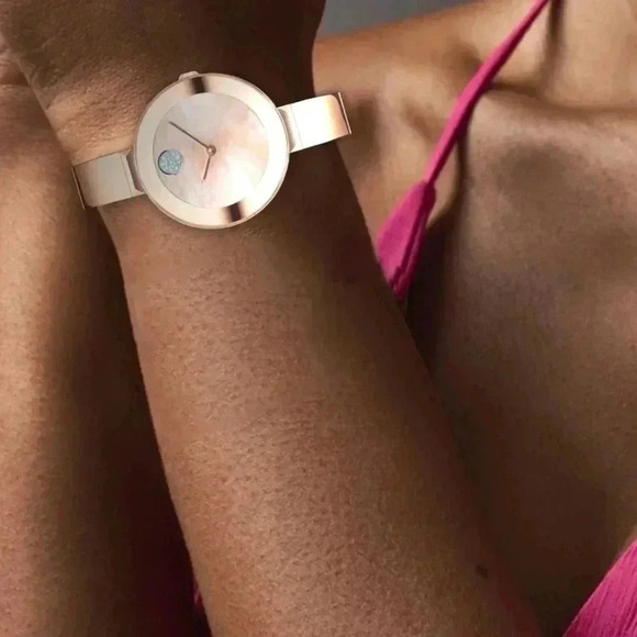 MOVADO BOLD Women's Stainless Steel Mother of Pearl watch. Hour Sale!!! - Picture 5 of 6